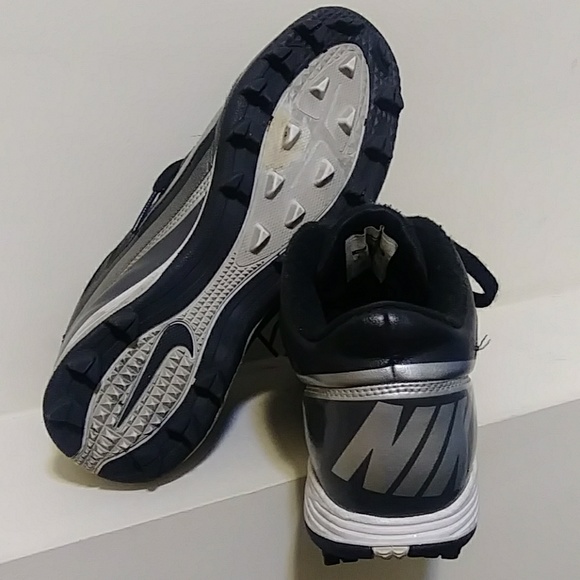 SPORTS NIKE LANDSHARK - Picture 7 of 8